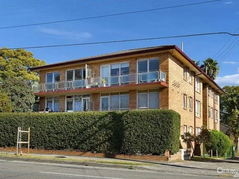 Main view of Homely apartment listing, 10/379A New Canterbury Road, Dulwich Hill NSW 2203