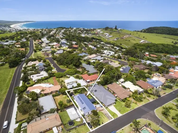 Second view of Homely house listing, 4 Sandstone Cresc, Lennox Head NSW 2478