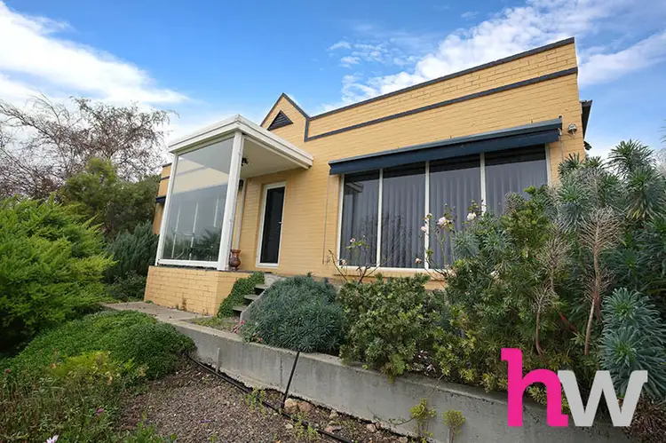 16 Pepperdine Way, Highton VIC 3216