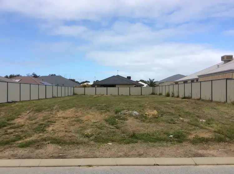 22 St Cloud Link, Meadow Springs WA 6210