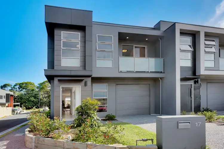 17 Hakea Drive, Warriewood NSW 2102