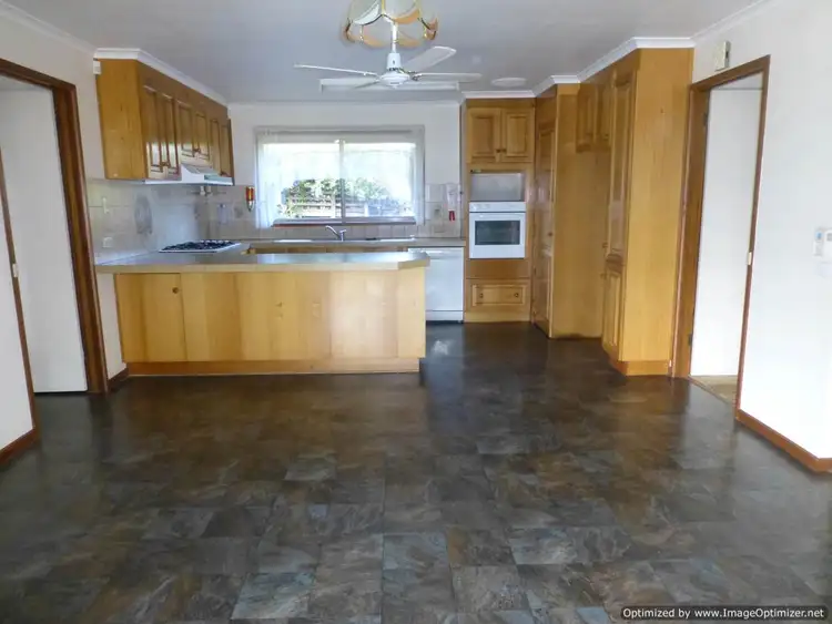 Fourth view of Homely house listing, 16 Birchwood Court, Bairnsdale VIC 3875