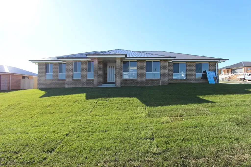 Main view of Homely house listing, 72 Graham Drive, Kelso NSW 2795