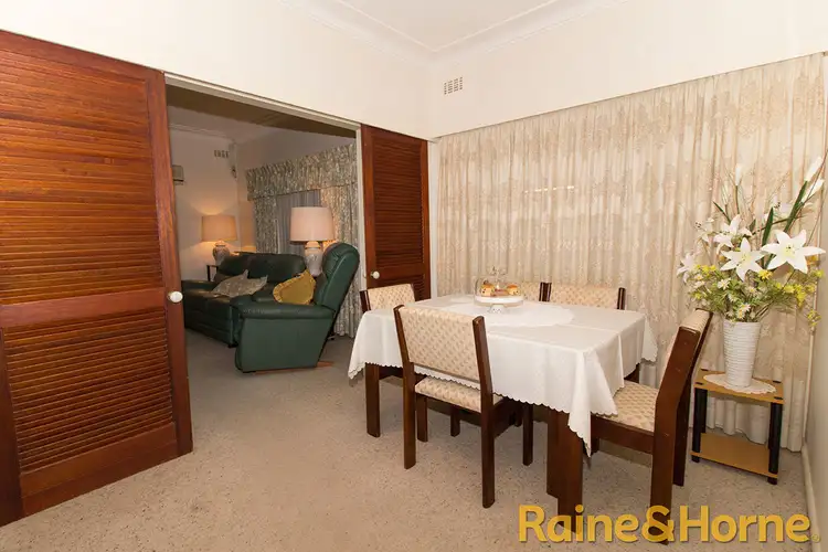 Fifth view of Homely house listing, 15 Caroline Street, Dubbo NSW 2830
