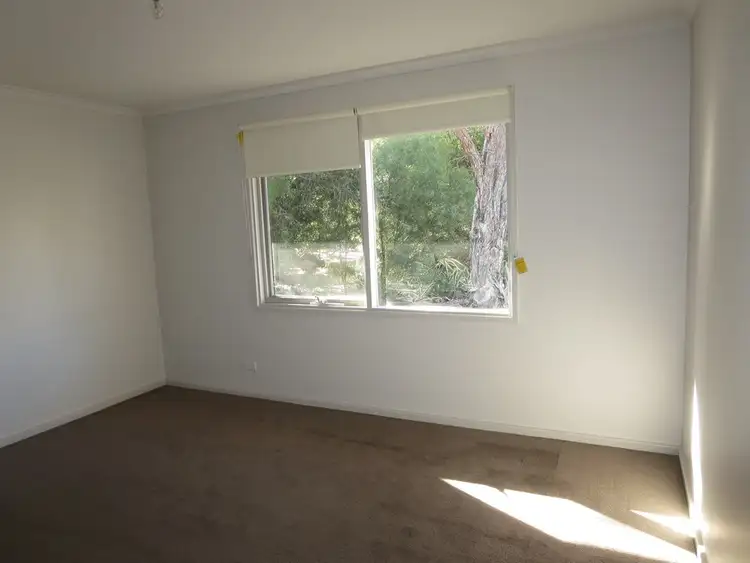 Sixth view of Homely house listing, 5 Lorikeet Crt, Murray Bridge SA 5253