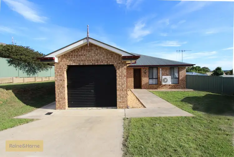 Main view of Homely house listing, 19 Hassall Grove, Kelso NSW 2795