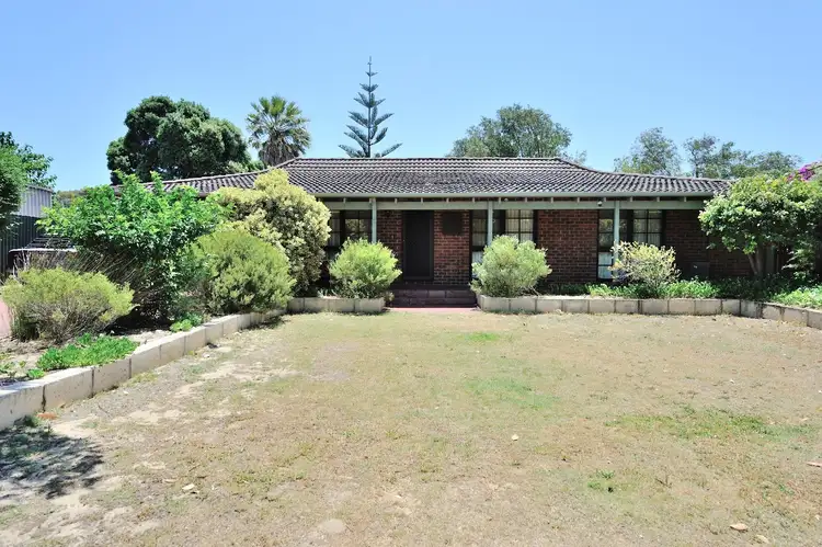 33 Barbrook Way, Warnbro WA 6169