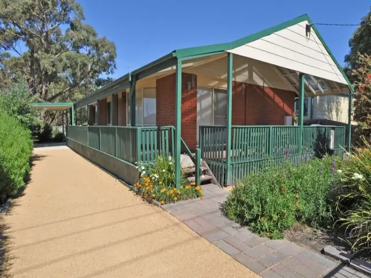 6 Katrina Street, Inverloch VIC 3996