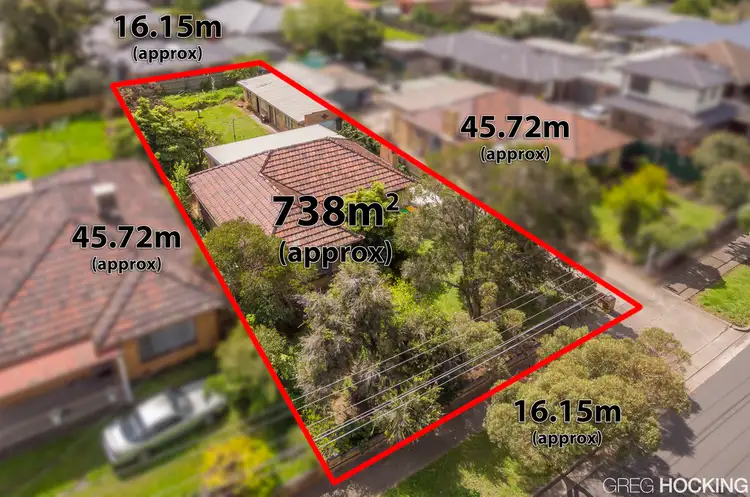 12 Paw Paw Road, Brooklyn VIC 3012