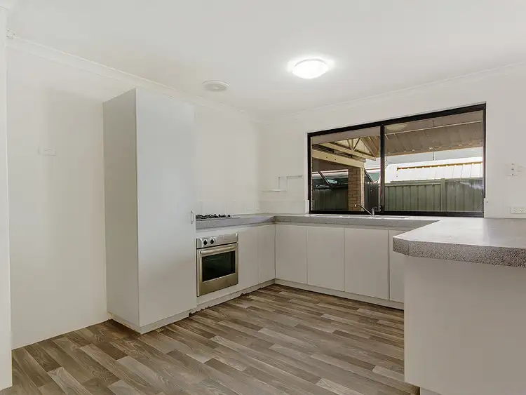 Seventh view of Homely house listing, 5 Liddington Rise, Leda WA 6170