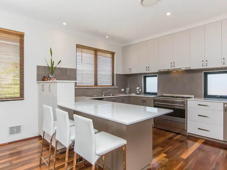 2/51 Parsons Avenue, Manning WA 6152