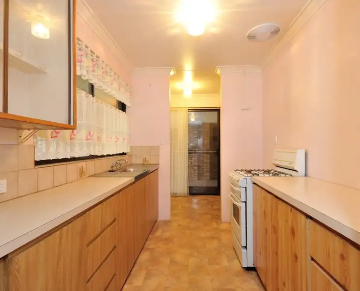 Fifth view of Homely semi-detached listing, 3A Kent Close, Halls Head WA 6210