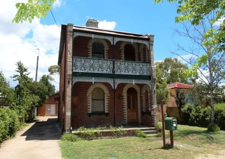 59 Bant Street, South Bathurst NSW 2795