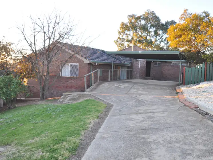 3,4/56 Telopea Place, Junee NSW 2663