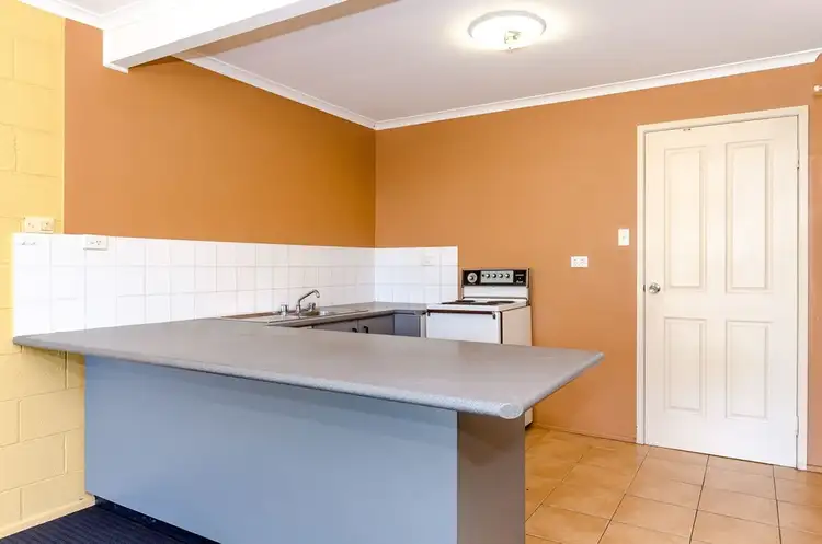 Sixth view of Homely unit listing, Unit 8/6-8 Eden Street, Gladstone Central QLD 4680