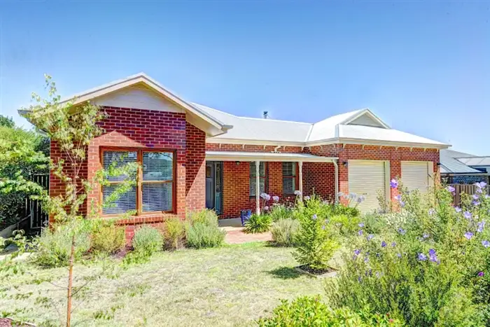 7 Learmonth Street, Buninyong VIC 3357