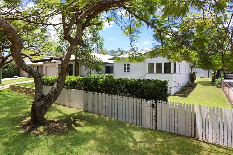 26 Agnew Street, Sandgate QLD 4017