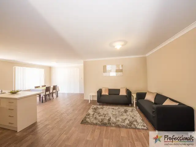 Seventh view of Homely house listing, 6 Porter Street, Collie WA 6225