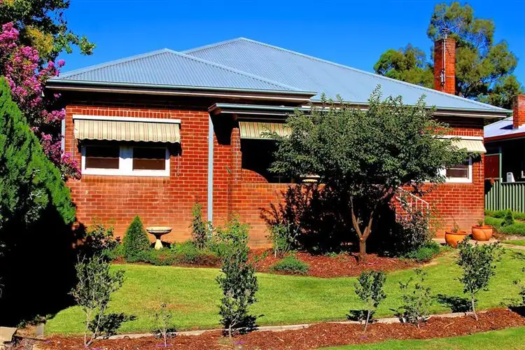 Main view of Homely house listing, 5 Clunie Avenue, Tumut NSW 2720