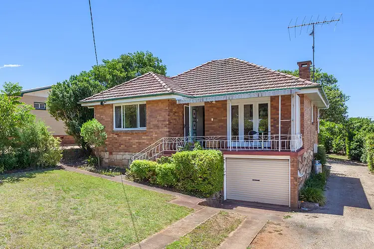 109 Long Street, South Toowoomba QLD 4350