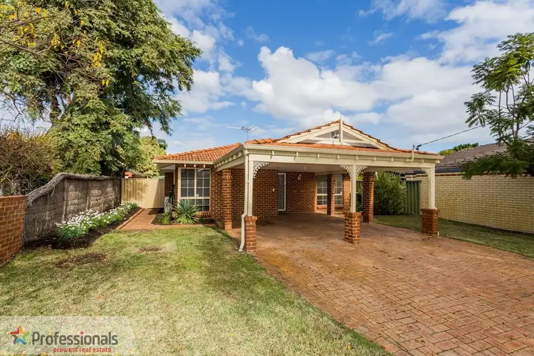 227A Corinthian Road East, Riverton WA 6148