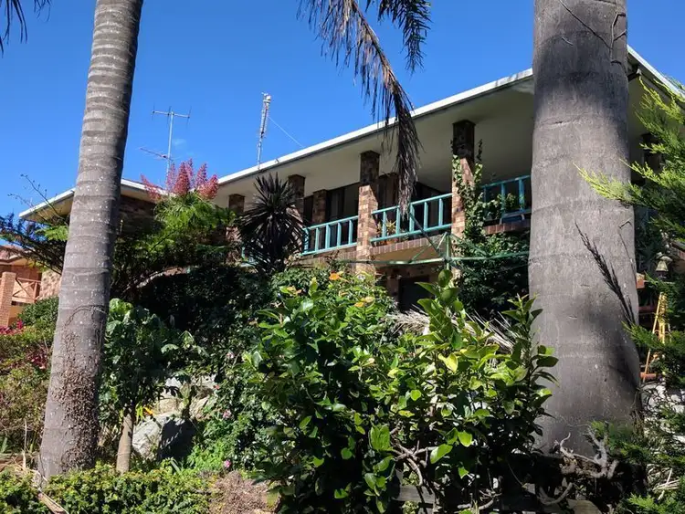 32 Coral Crescent, Tuross Head NSW 2537
