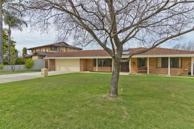 41 Kilkenny Circle, Waterford WA 6152