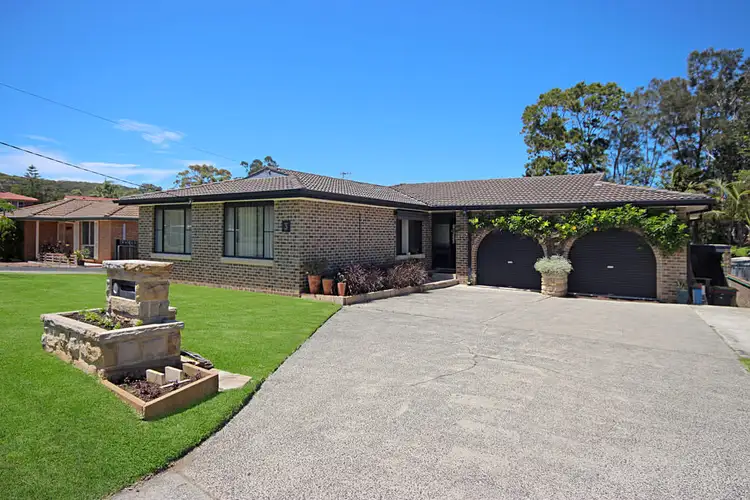 3 Biara Street, Bateau Bay NSW 2261