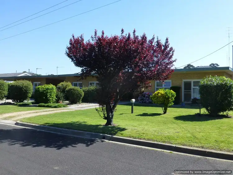 8 Albert Street, Bairnsdale VIC 3875