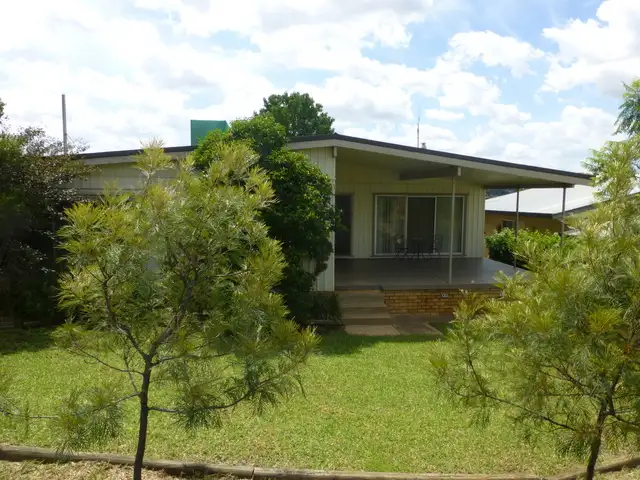 9 Lorger Street, Parkes NSW 2870