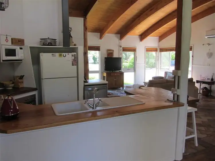 Fifth view of Homely house listing, 4 Broadwater Place, Moree NSW 2400