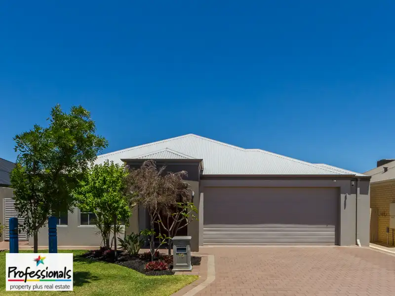 Main view of Homely house listing, 15 Carlton Loop, Canning Vale WA 6155