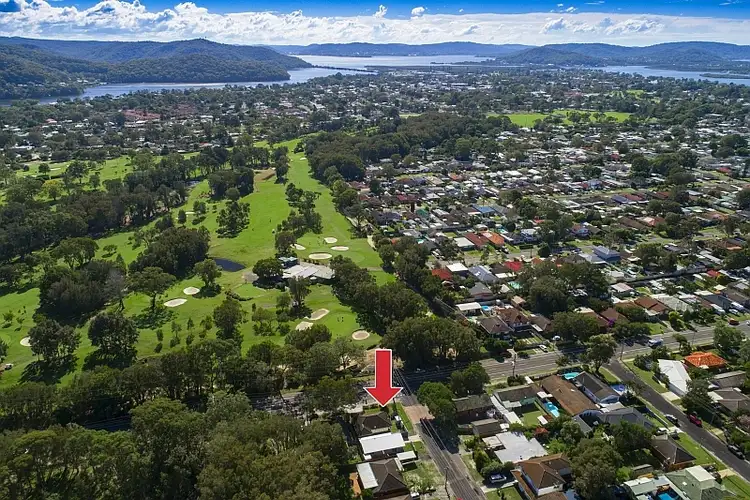 102 Veron, Umina Beach NSW 2257