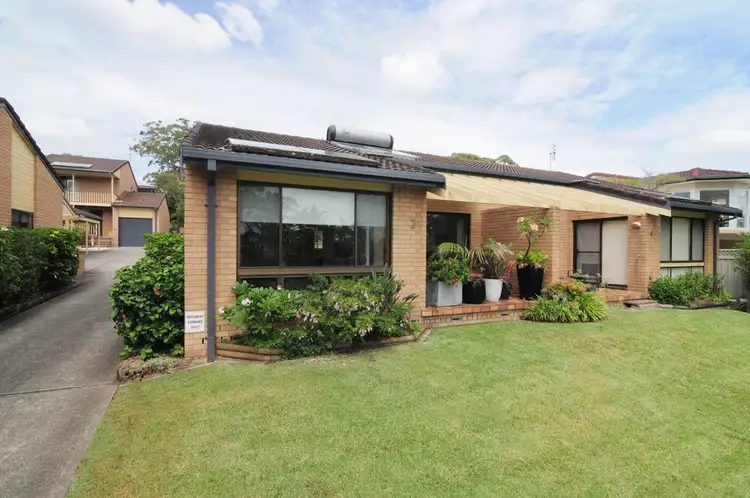Main view of Homely villa listing, 3/215-217 Elizabeth Drive, Vincentia NSW 2540