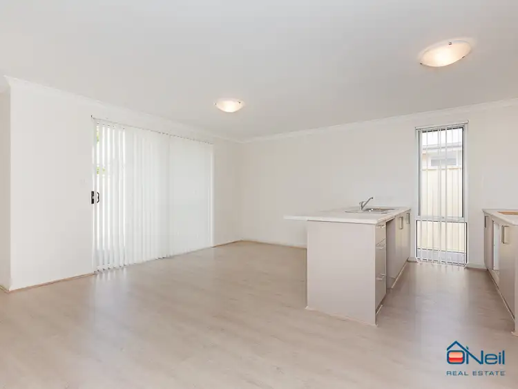 Sixth view of Homely house listing, Unit 4 / 113 Owtram Road, Armadale WA 6112