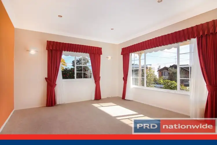 Third view of Homely villa listing, 1/28 Homedale Crescent, Connells Point NSW 2221
