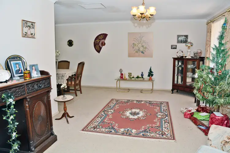 Seventh view of Homely house listing, 10 Bingara Close, Mildura VIC 3500