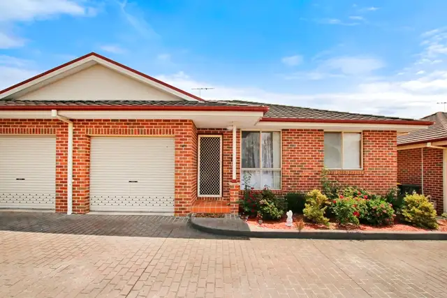 Main view of Homely villa listing, 3/19 Azalea Place, Macquarie Fields NSW 2564