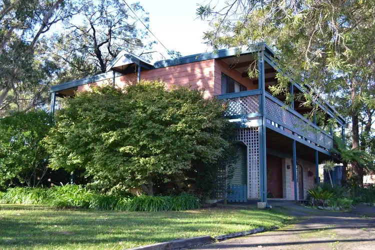 4 Murray Street, Erowal Bay NSW 2540