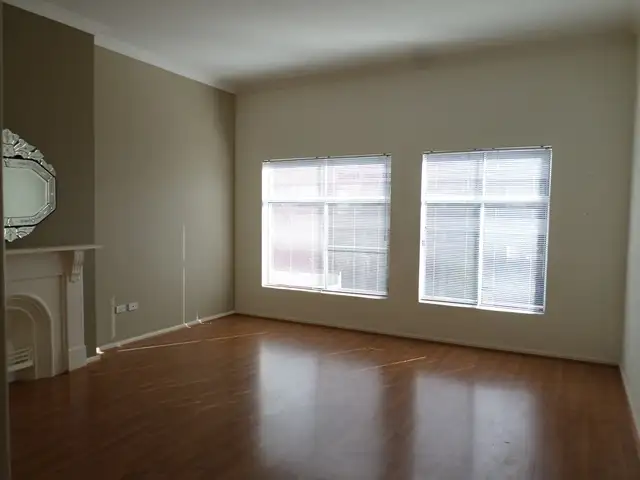 1/97 Bondi Road