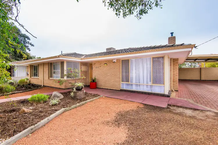 378 Light Street, Dianella WA 6059