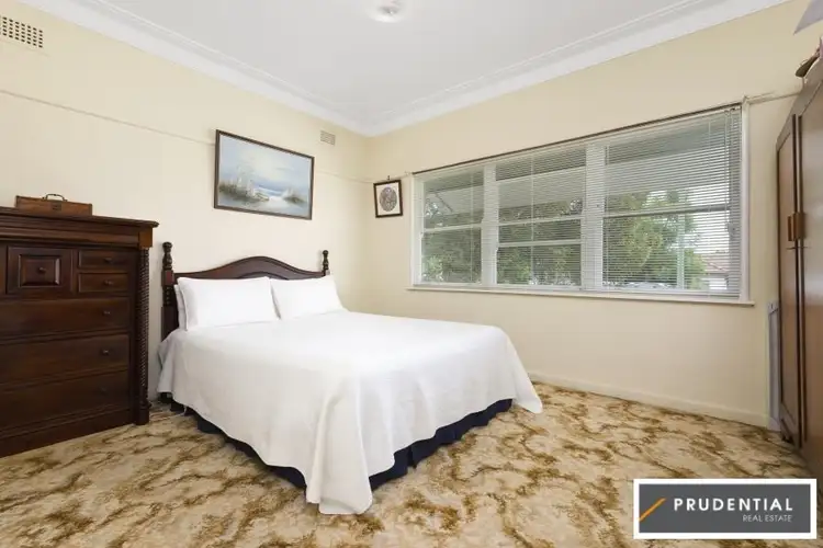 Fourth view of Homely house listing, 10 Rosalind Crescent, Campbelltown NSW 2560