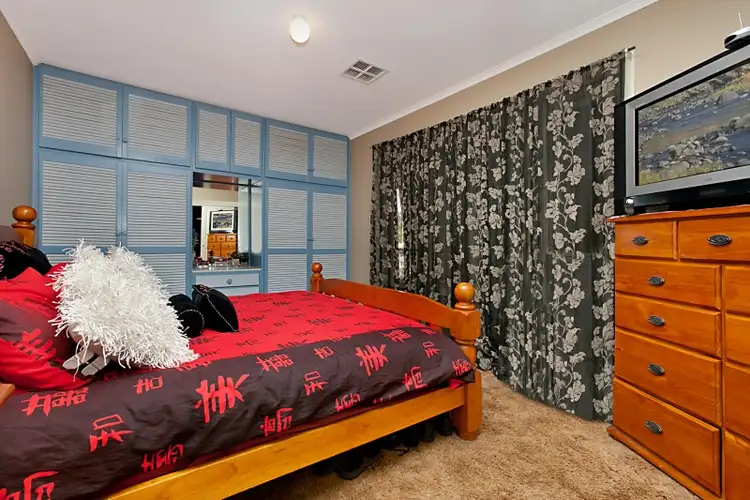 Fifth view of Homely house listing, 26 Barbara Avenue, Morphett Vale SA 5162