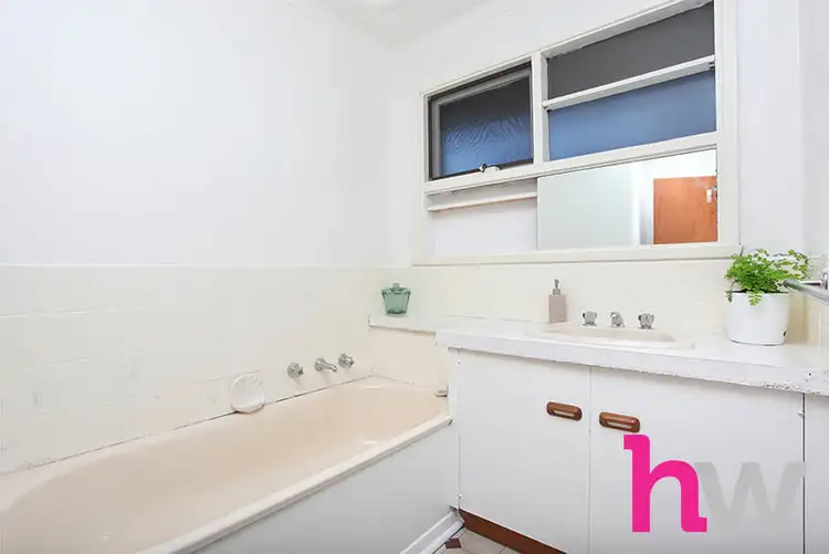 Sixth view of Homely house listing, 5 Marlee Court, Grovedale VIC 3216
