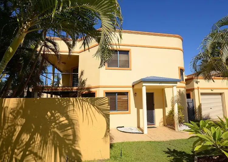 45, 33 Elizabeth Street, Urangan QLD 4655