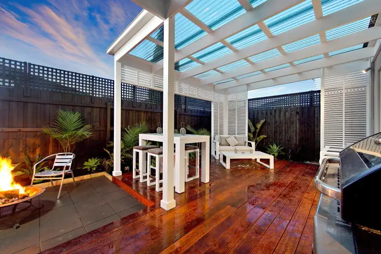 2/8 True Avenue, Carrum VIC 3197