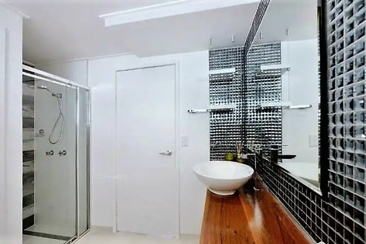 Fifth view of Homely apartment listing, 3/26 Thomas Drive, Chevron Island QLD 4217