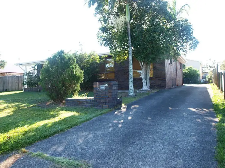 36 Dianthus Avenue