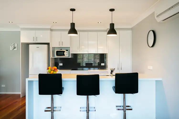 8 Dudley Street, Gorokan NSW 2263