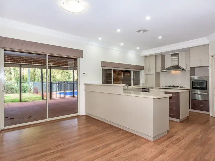 Sixth view of Homely house listing, 2 Treetop Way, Baldivis WA 6171